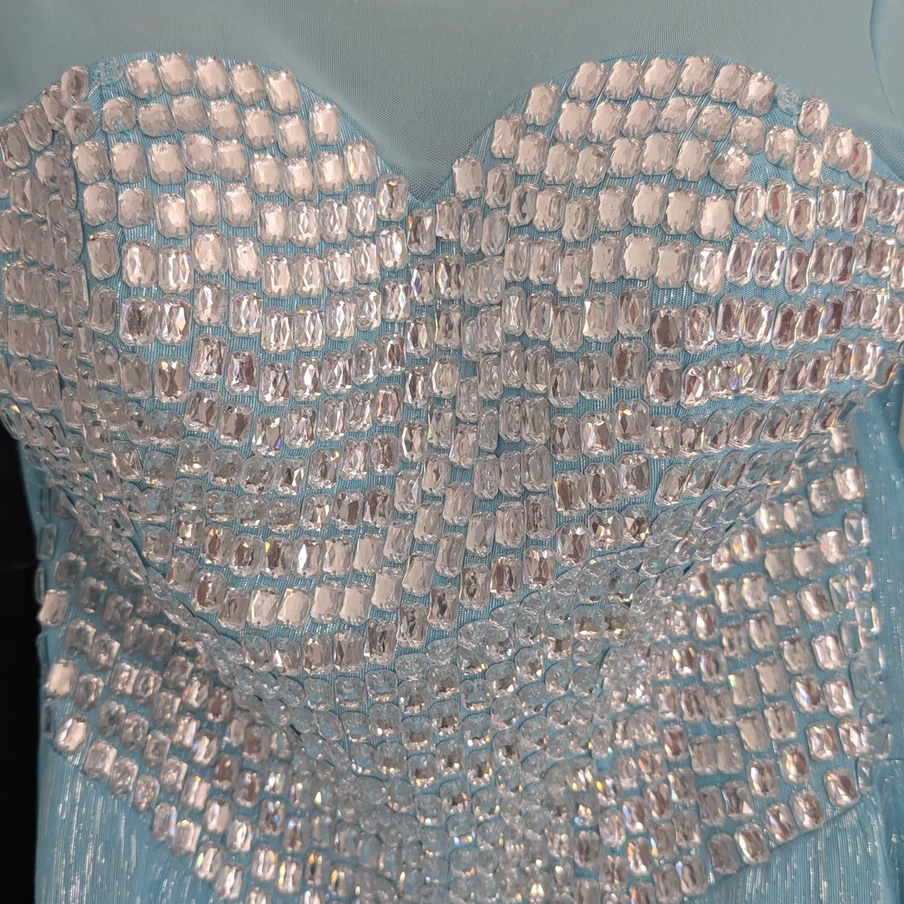 Costume: Handmade Frozen Elsa Gown And Cape, plus Crown with full price offer - Picture 4 of 17